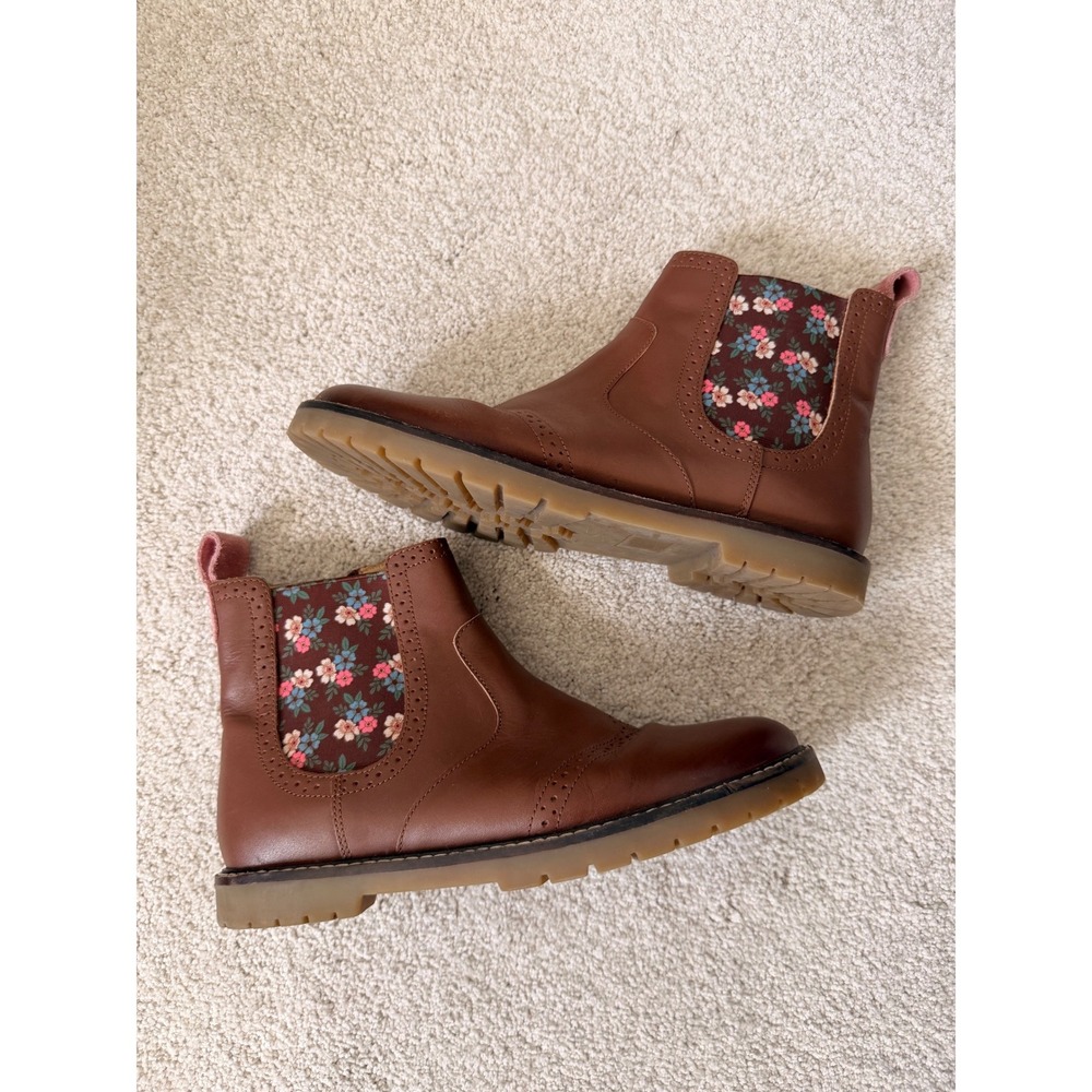 Boden‎ Floral Cottagecore Brown Ankle Boots